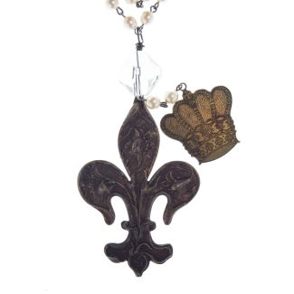 Twigs Crown & Fleur De Lys Pearl Necklace